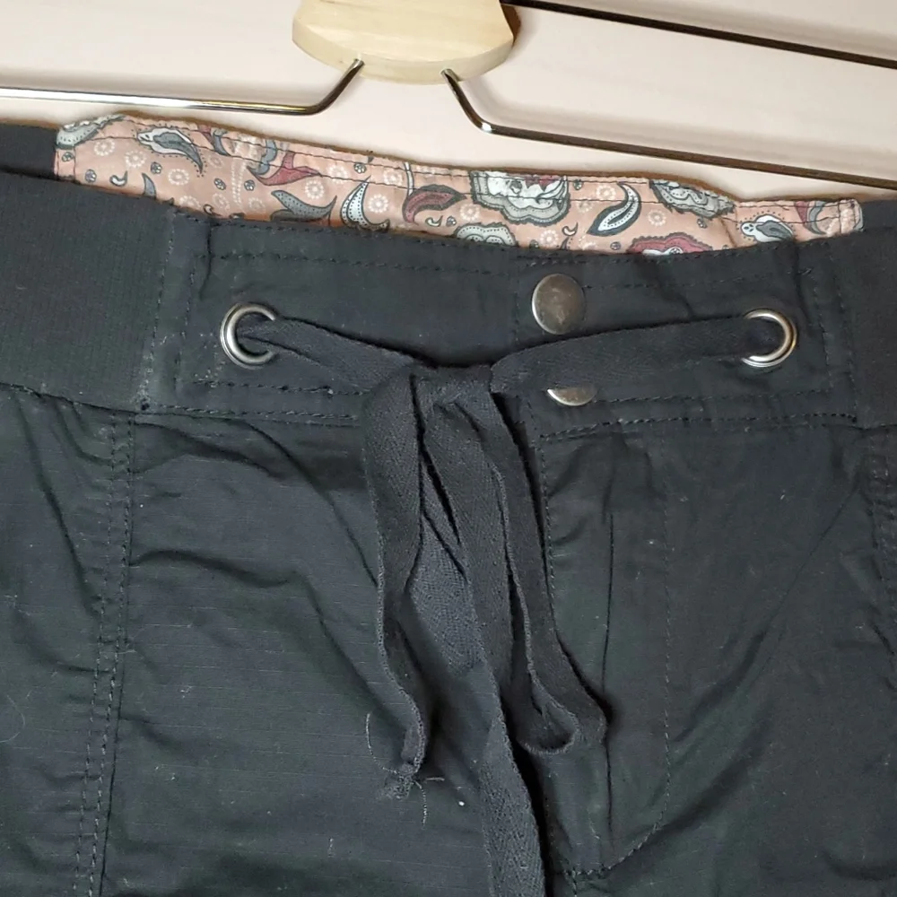 One 5 One Mid Rise Cargo Cropped  Pants - Picture 3 of 6